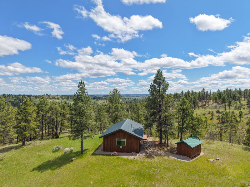 Turnkey Hunting Camp - Heart of Montana's Missouri River Breaks