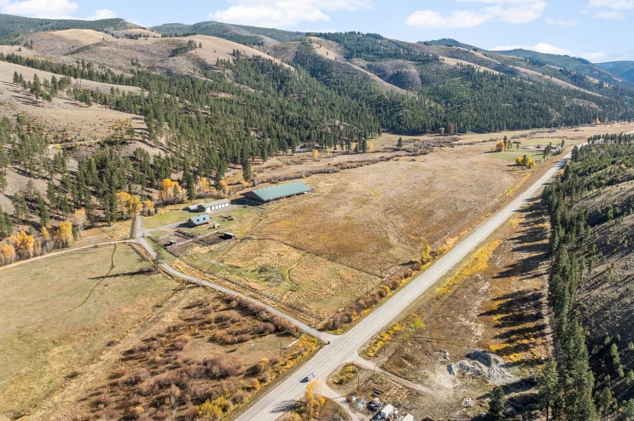 7802 Highway 93 South